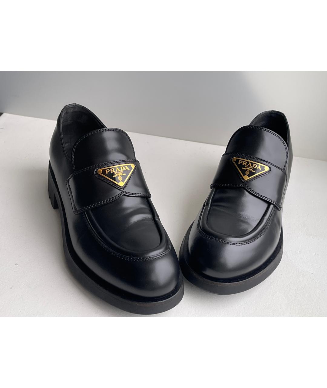 PRADA Черные кожаные лоферы, фото 2