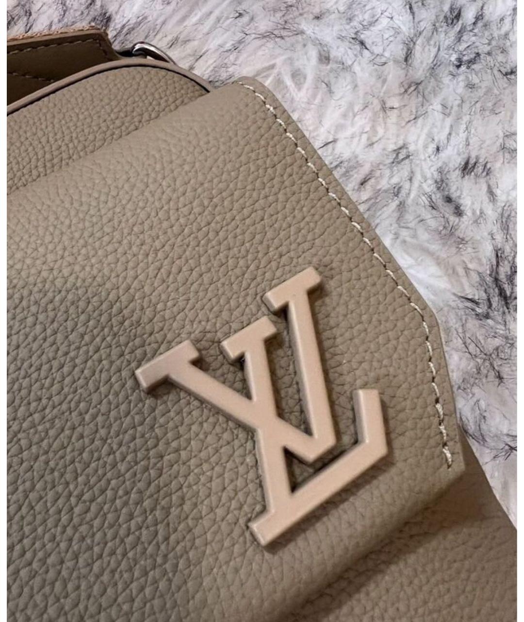 LOUIS VUITTON Бежевая кожаная сумка через плечо, фото 3
