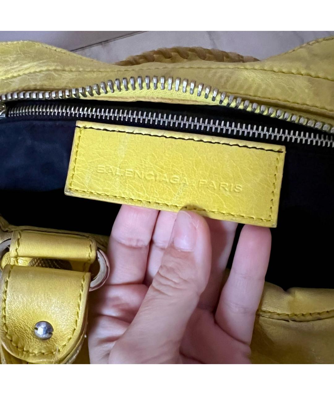 BALENCIAGA Желтая кожаная сумка через плечо, фото 7