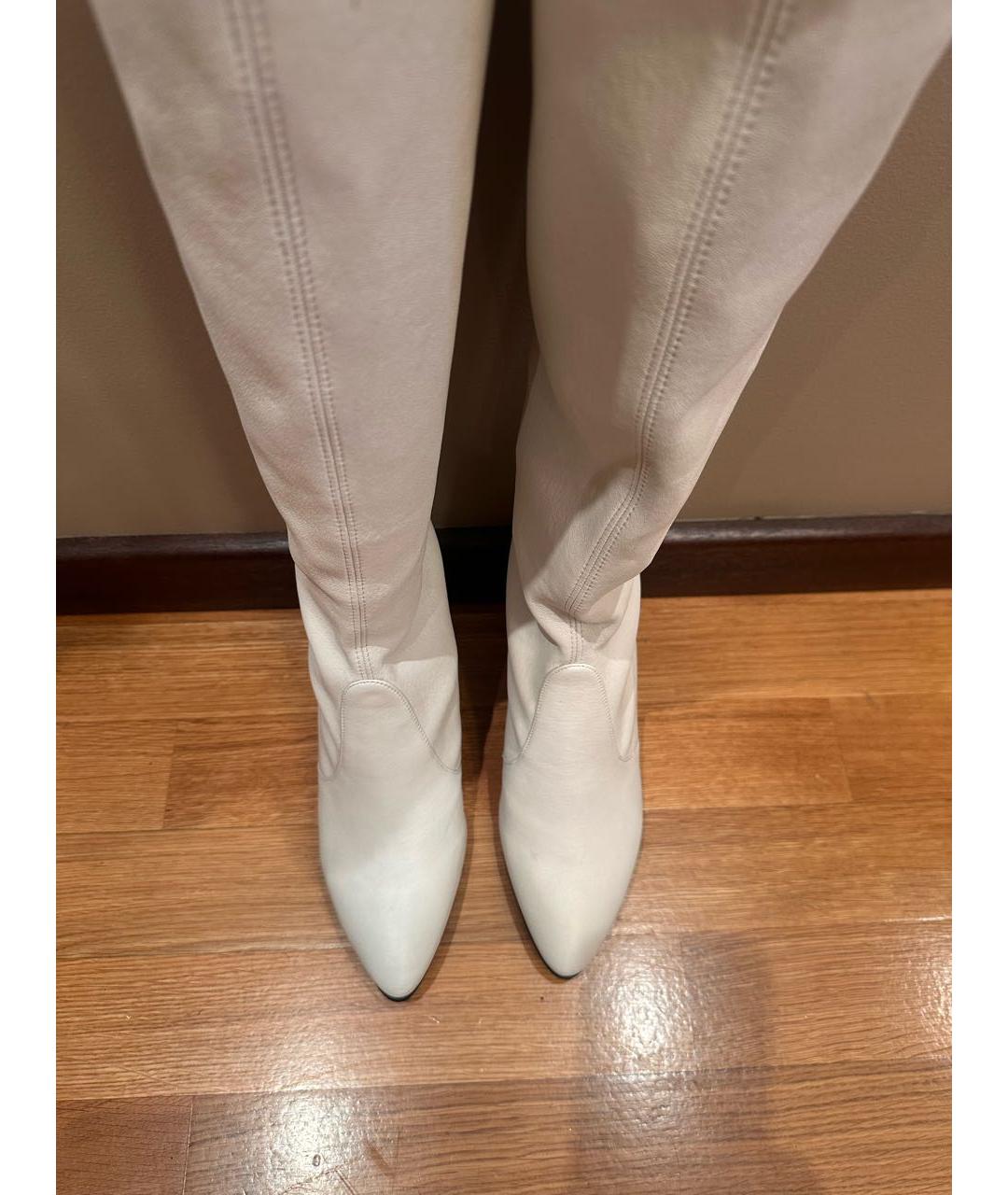 STUART WEITZMAN Белые кожаные ботфорты, фото 3