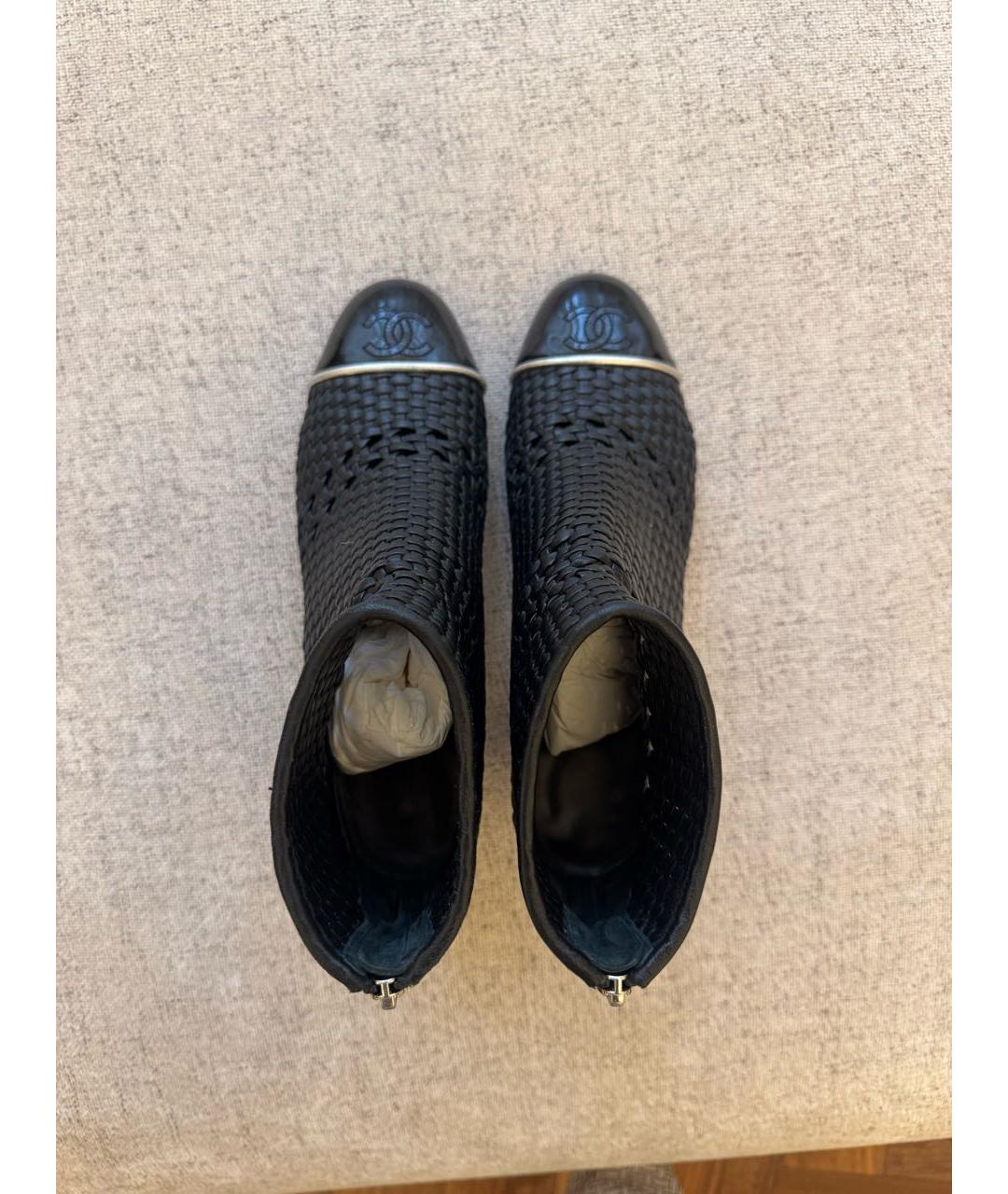 CHANEL Черные кожаные ботильоны, фото 3