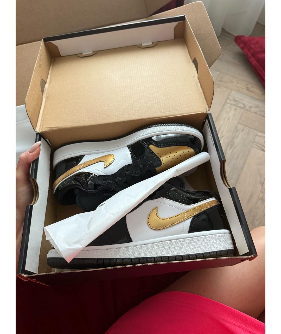 JORDAN Золотые кроссовки из лакированной кожи, фото 5