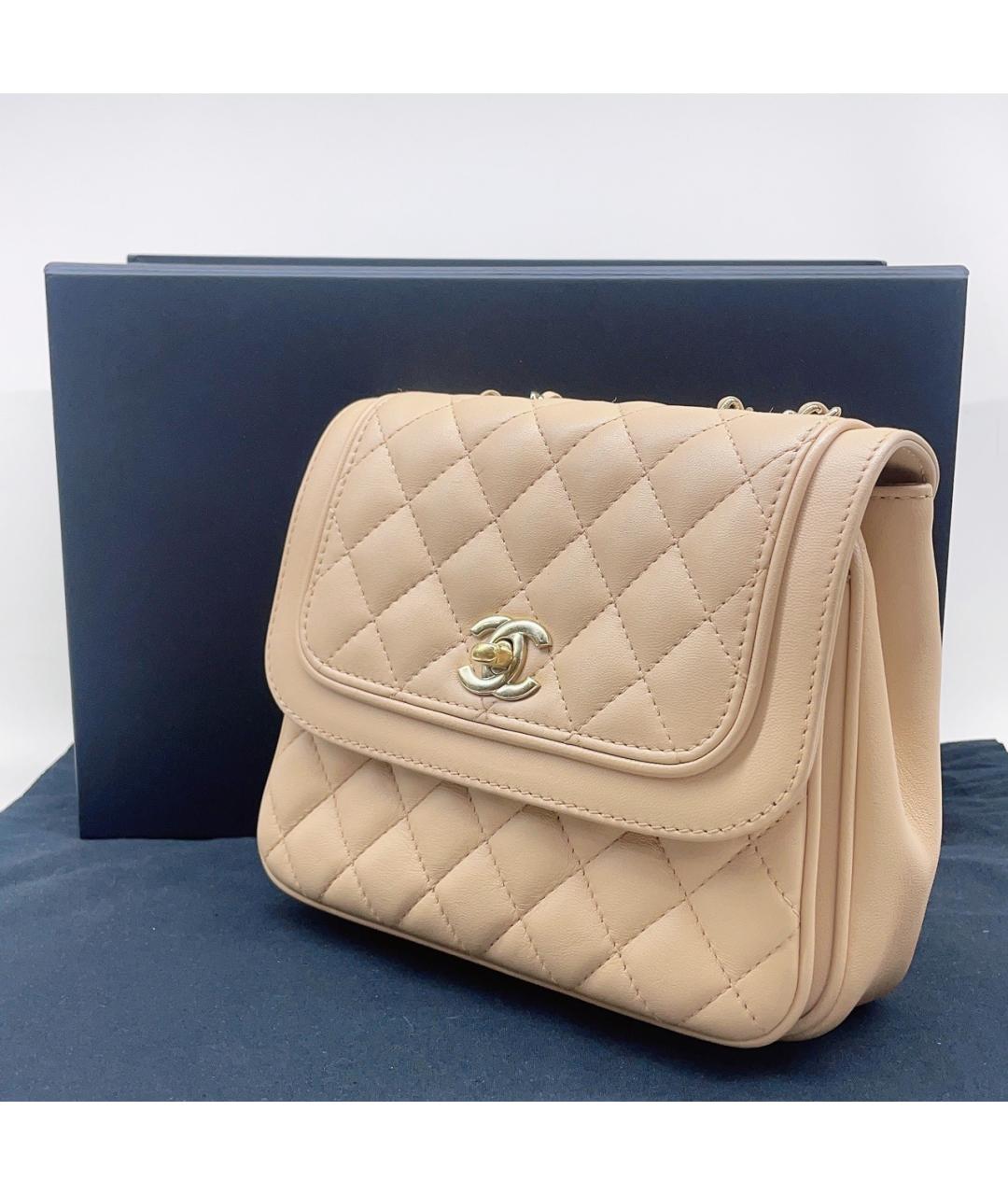 CHANEL Бежевая кожаная сумка через плечо, фото 6