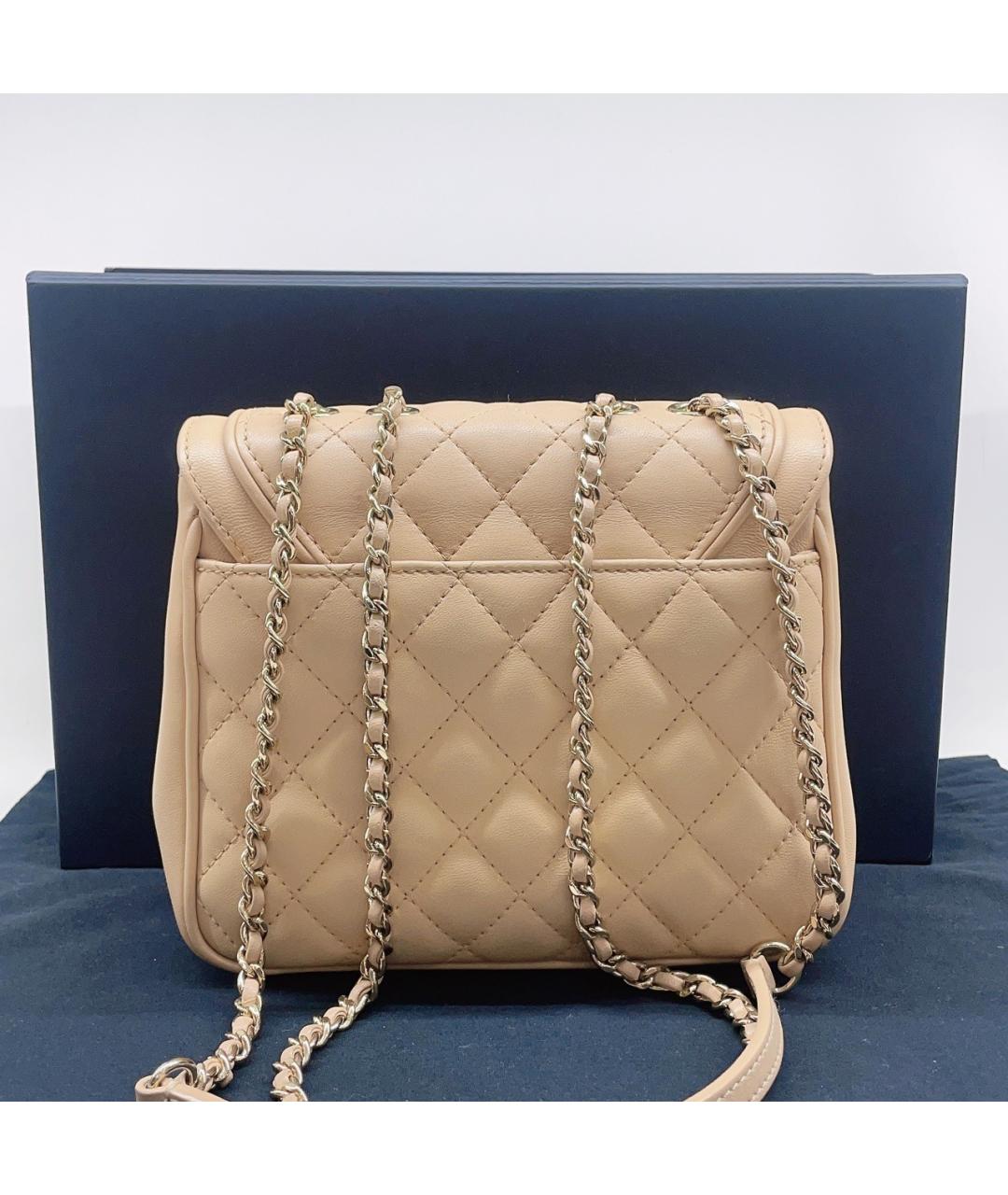 CHANEL Бежевая кожаная сумка через плечо, фото 3