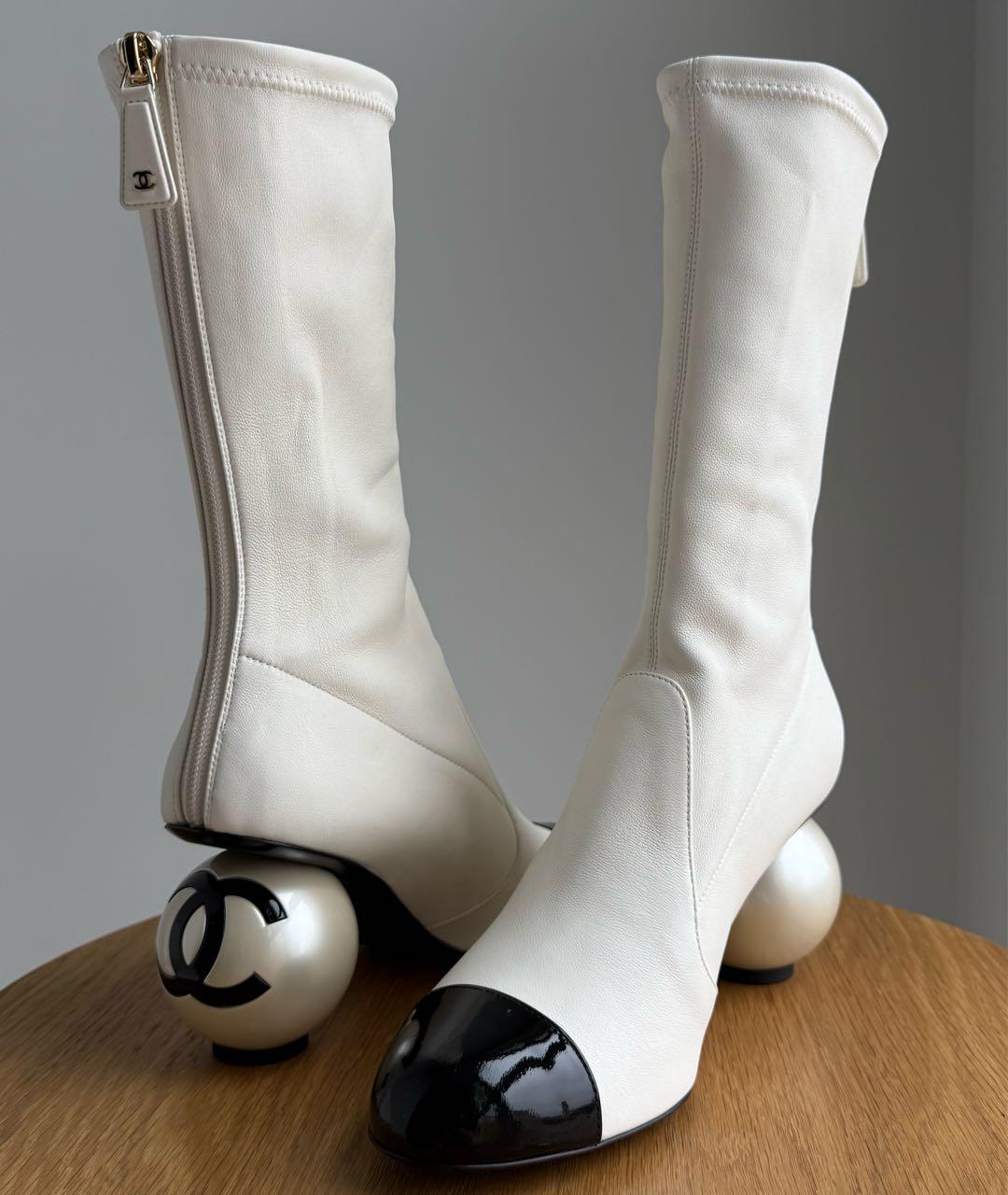 CHANEL Белые кожаные сапоги, фото 5