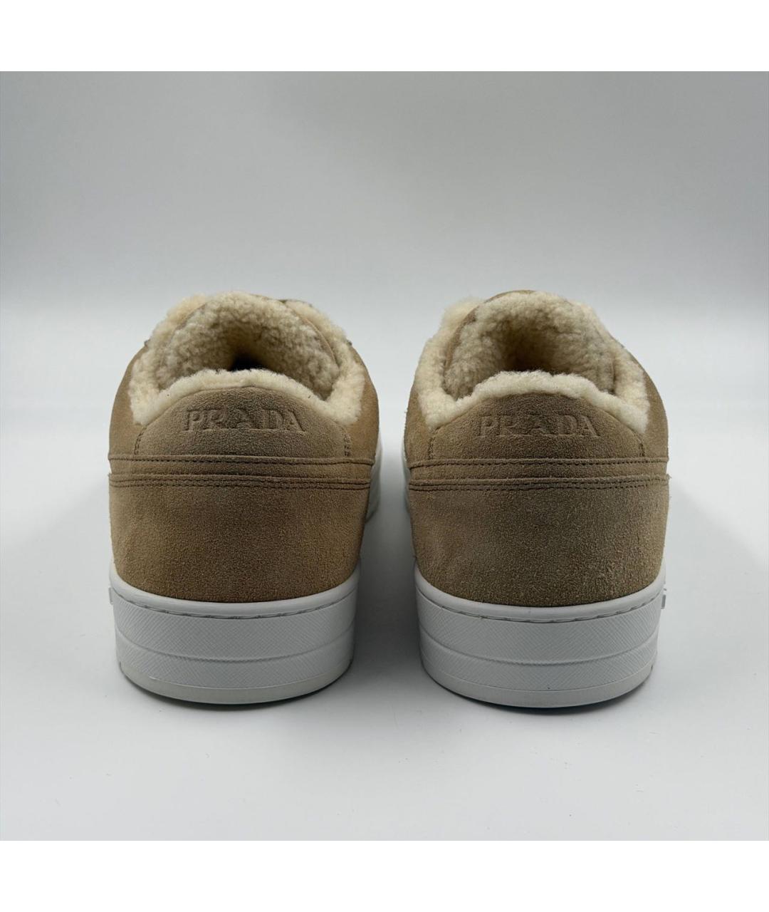PRADA Бежевые замшевые низкие кроссовки / кеды, фото 5