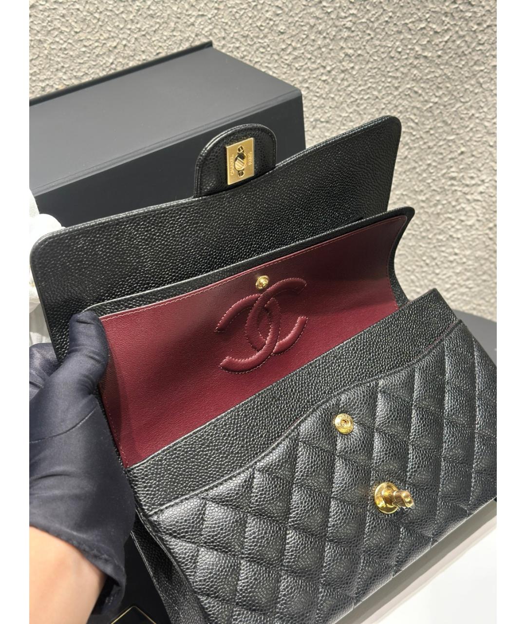 CHANEL Черная кожаная сумка через плечо, фото 8