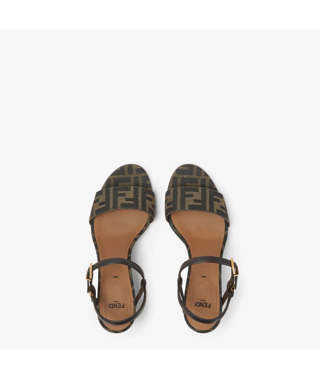 FENDI Коричневые текстильные босоножки, фото 6