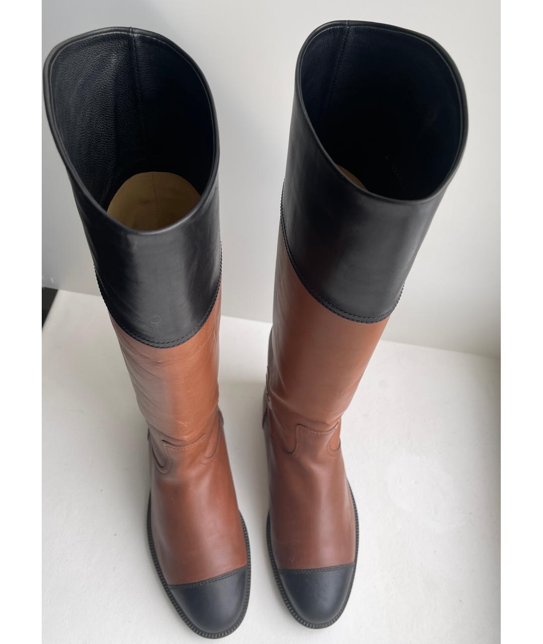 CHANEL Коричневые кожаные сапоги, фото 6