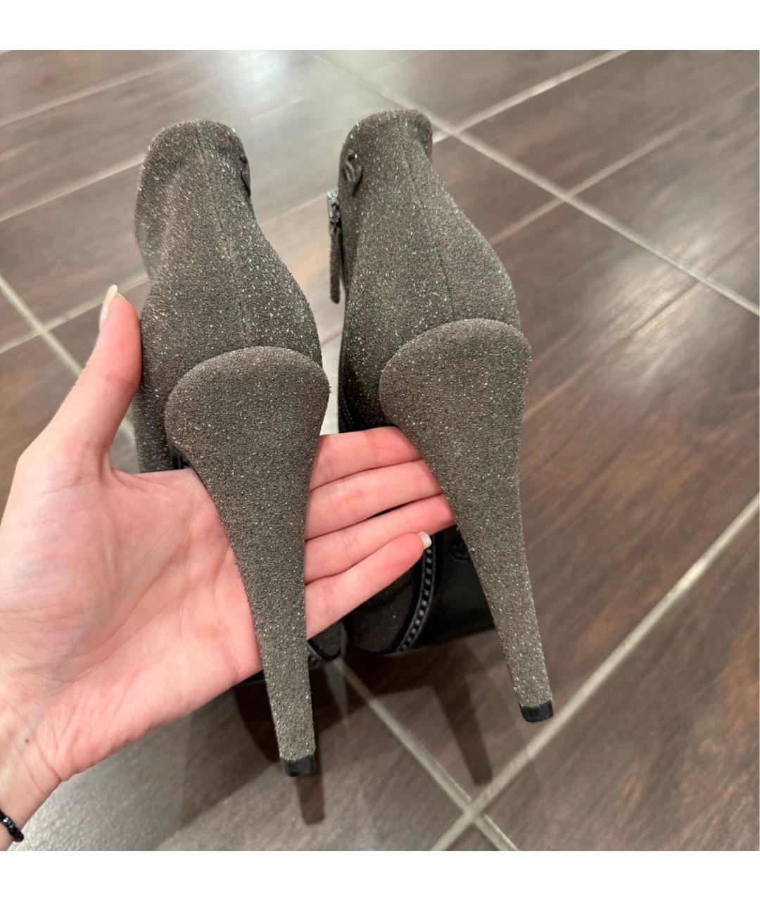 CHANEL Антрацитовые ботильоны, фото 4