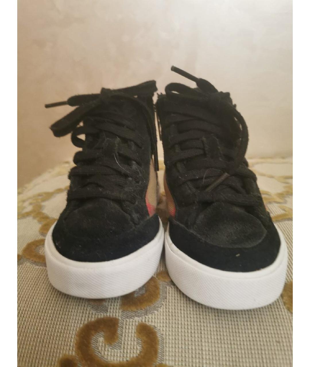 BURBERRY Черные замшевые ботинки, фото 2