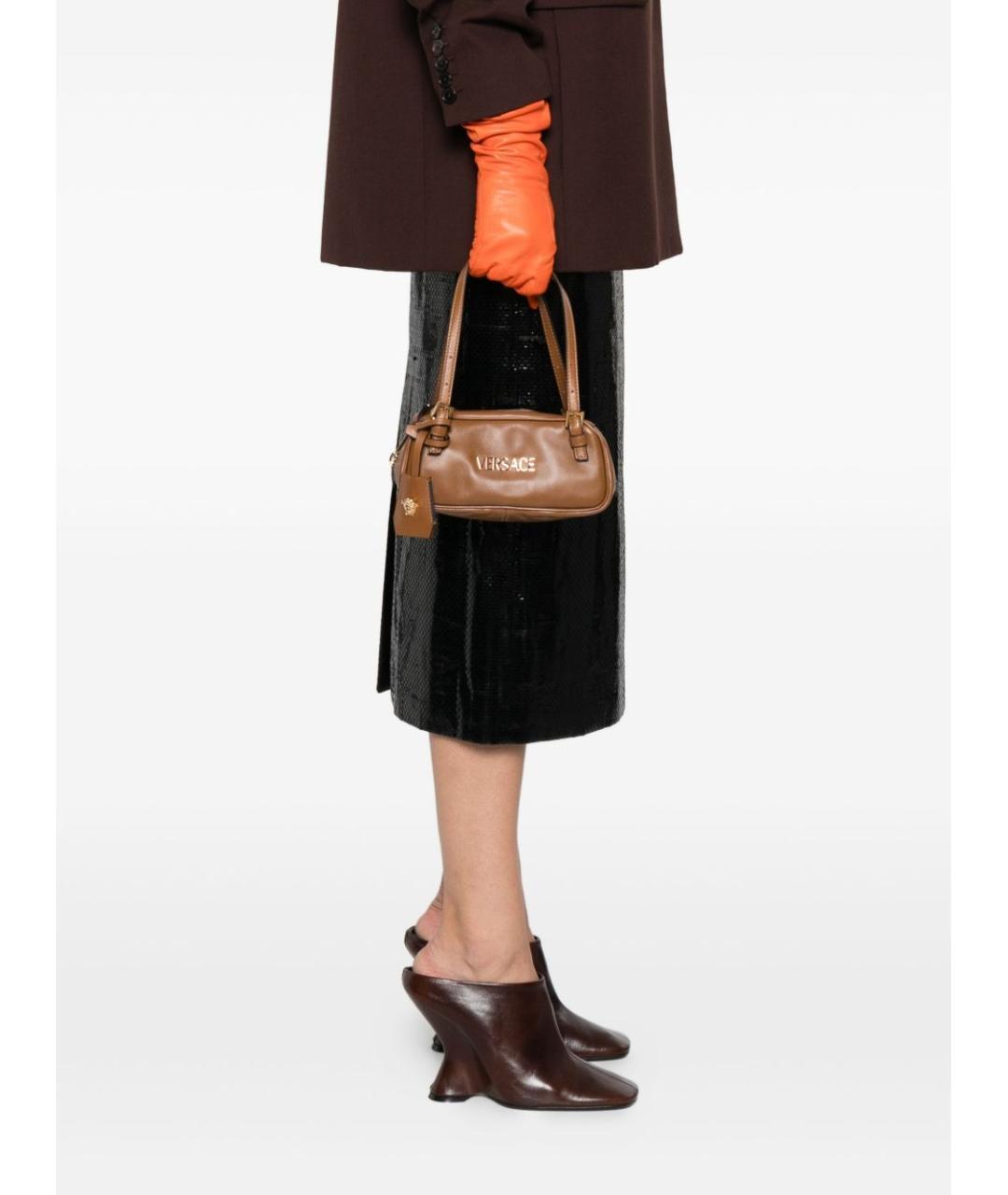 VERSACE Коричневая кожаная сумка с короткими ручками, фото 2