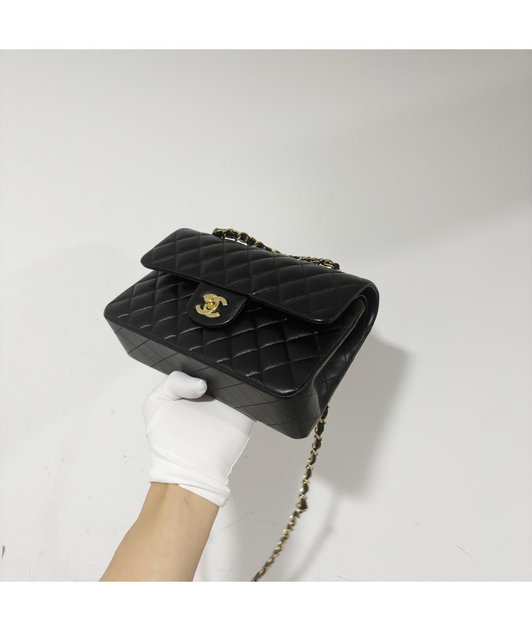 CHANEL Черная кожаная сумка через плечо, фото 5
