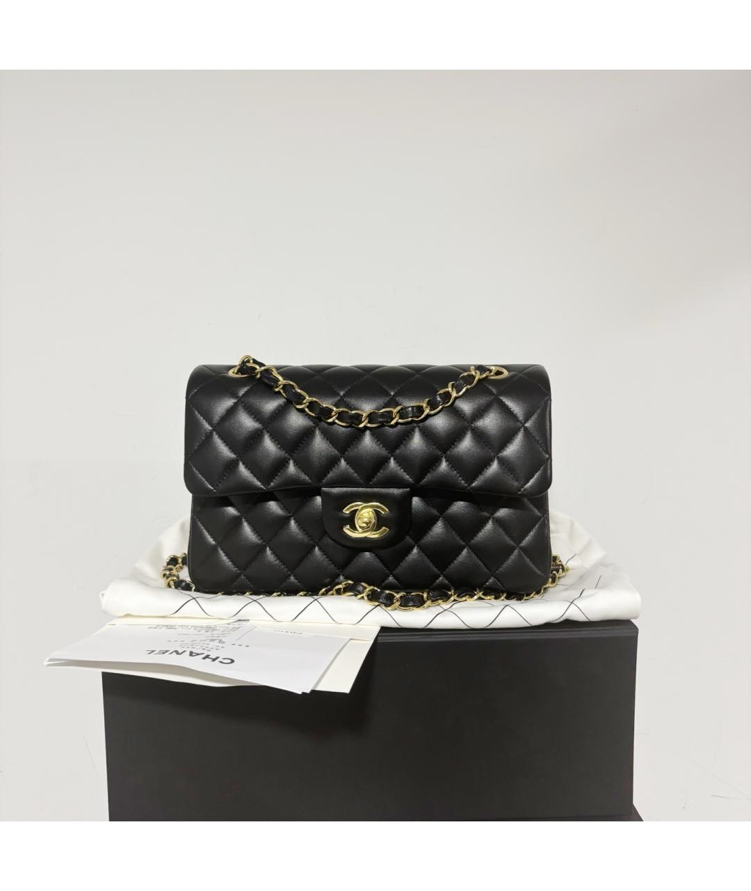 CHANEL Черная кожаная сумка через плечо, фото 2