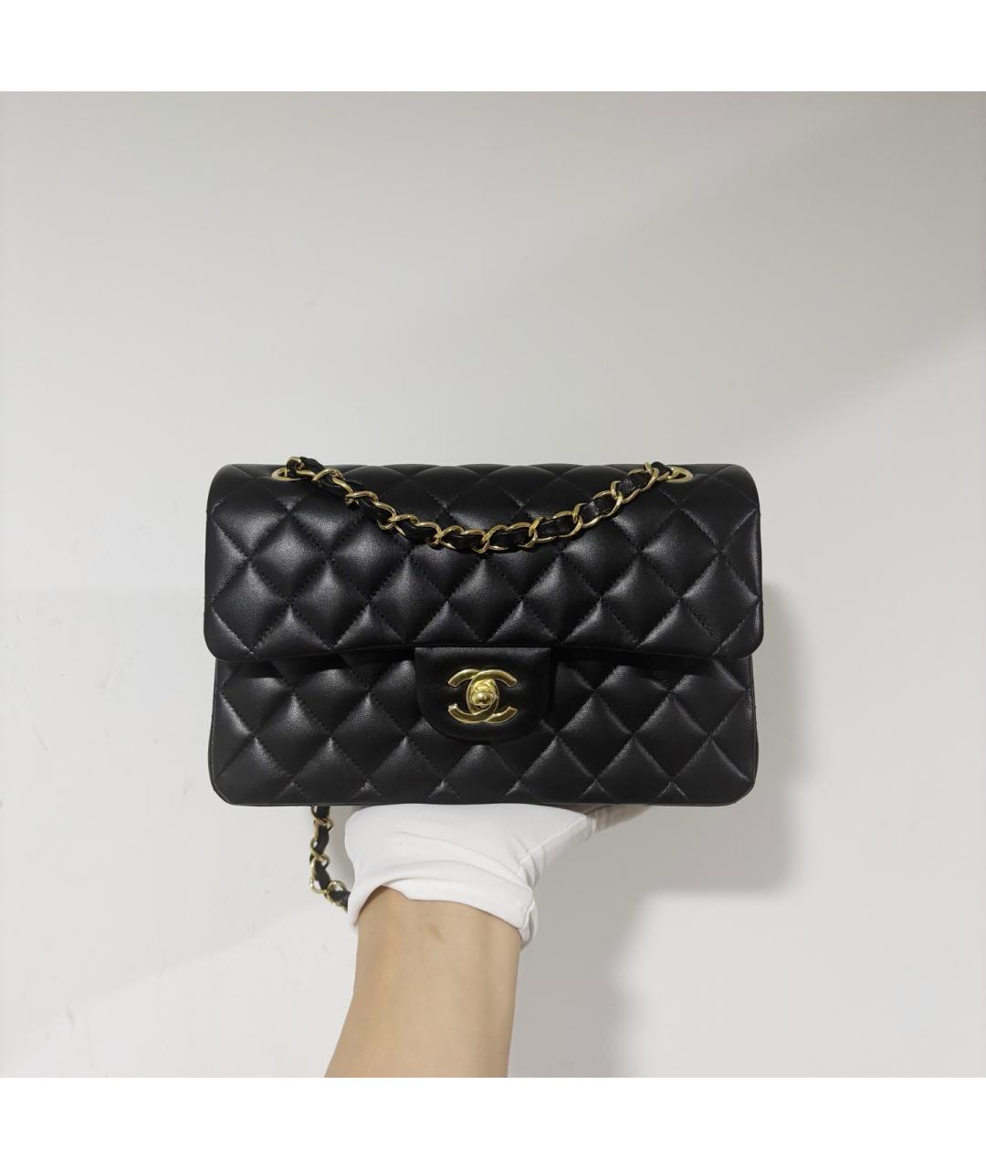 CHANEL Черная кожаная сумка через плечо, фото 10