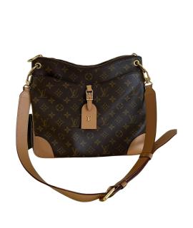 LOUIS VUITTON Сумка через плечо