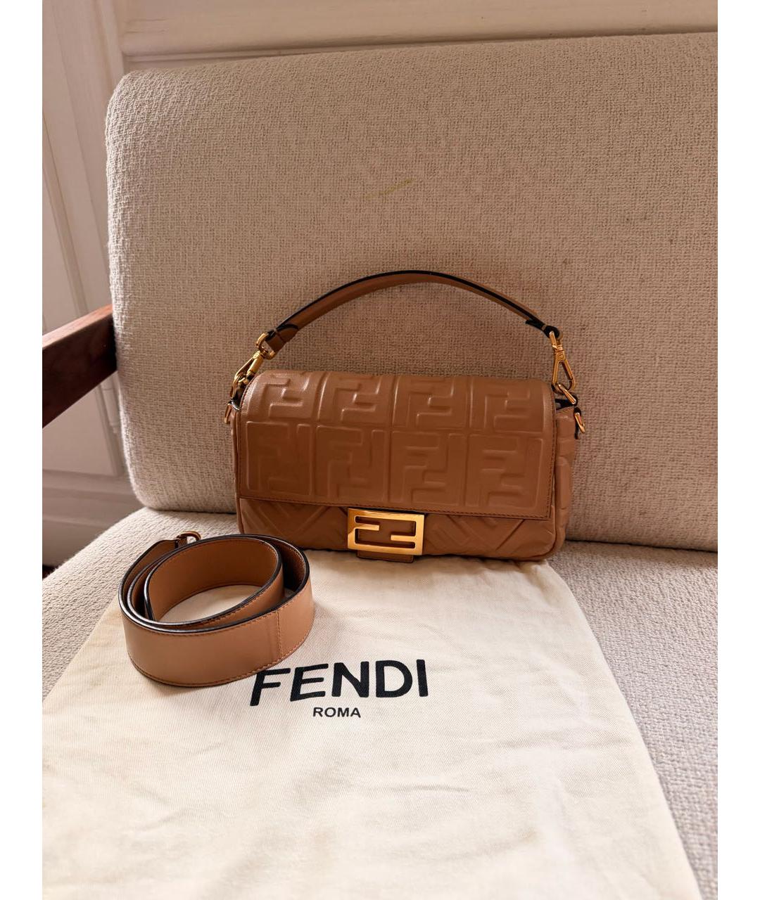 FENDI Бежевая кожаная сумка через плечо, фото 3