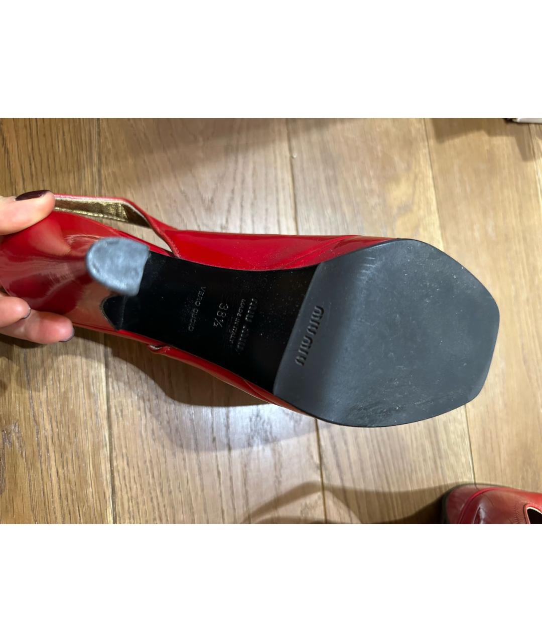 MIU MIU Красные туфли из лакированной кожи, фото 6