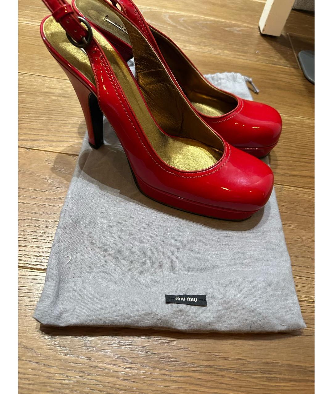 MIU MIU Красные туфли из лакированной кожи, фото 8