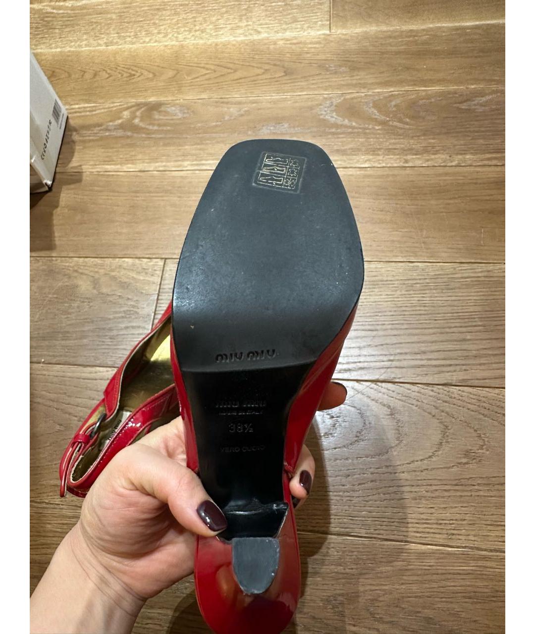 MIU MIU Красные туфли из лакированной кожи, фото 7