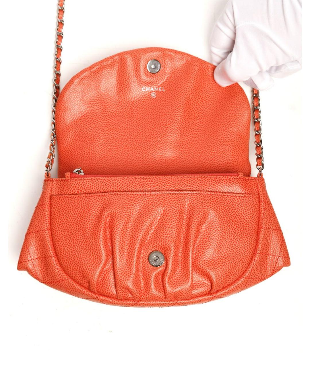 CHANEL Коралловая кожаная сумка через плечо, фото 6