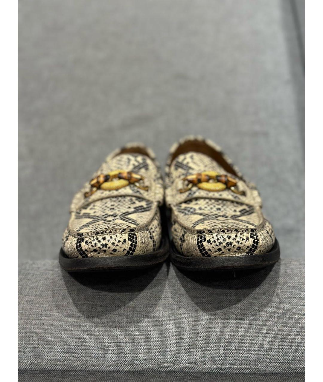 GUCCI Бежевые кожаные лоферы, фото 5