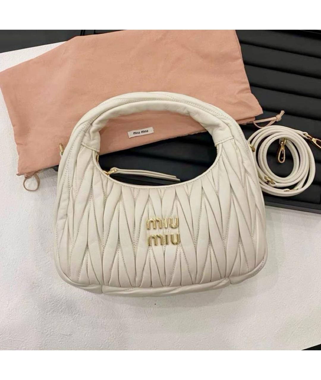 MIU MIU Бежевая кожаная сумка через плечо, фото 2