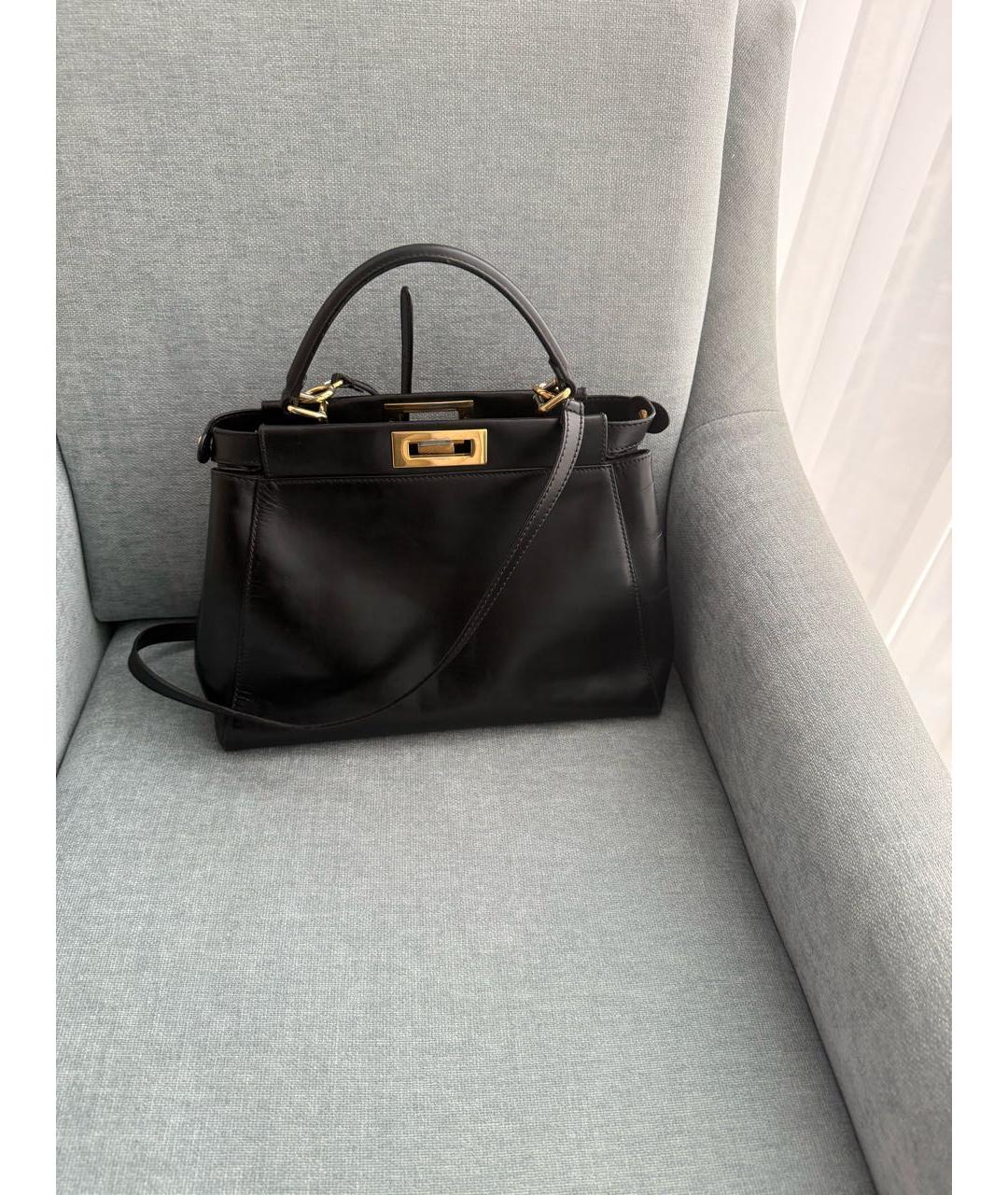 FENDI Черная кожаная сумка через плечо, фото 5