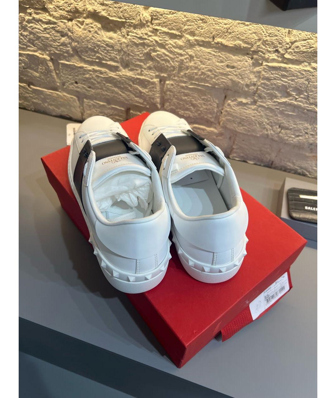 VALENTINO Белые кожаные низкие кроссовки / кеды, фото 4