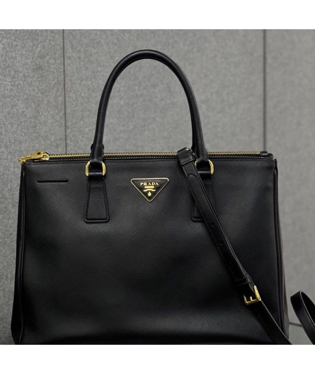 PRADA Черная кожаная сумка через плечо, фото 5