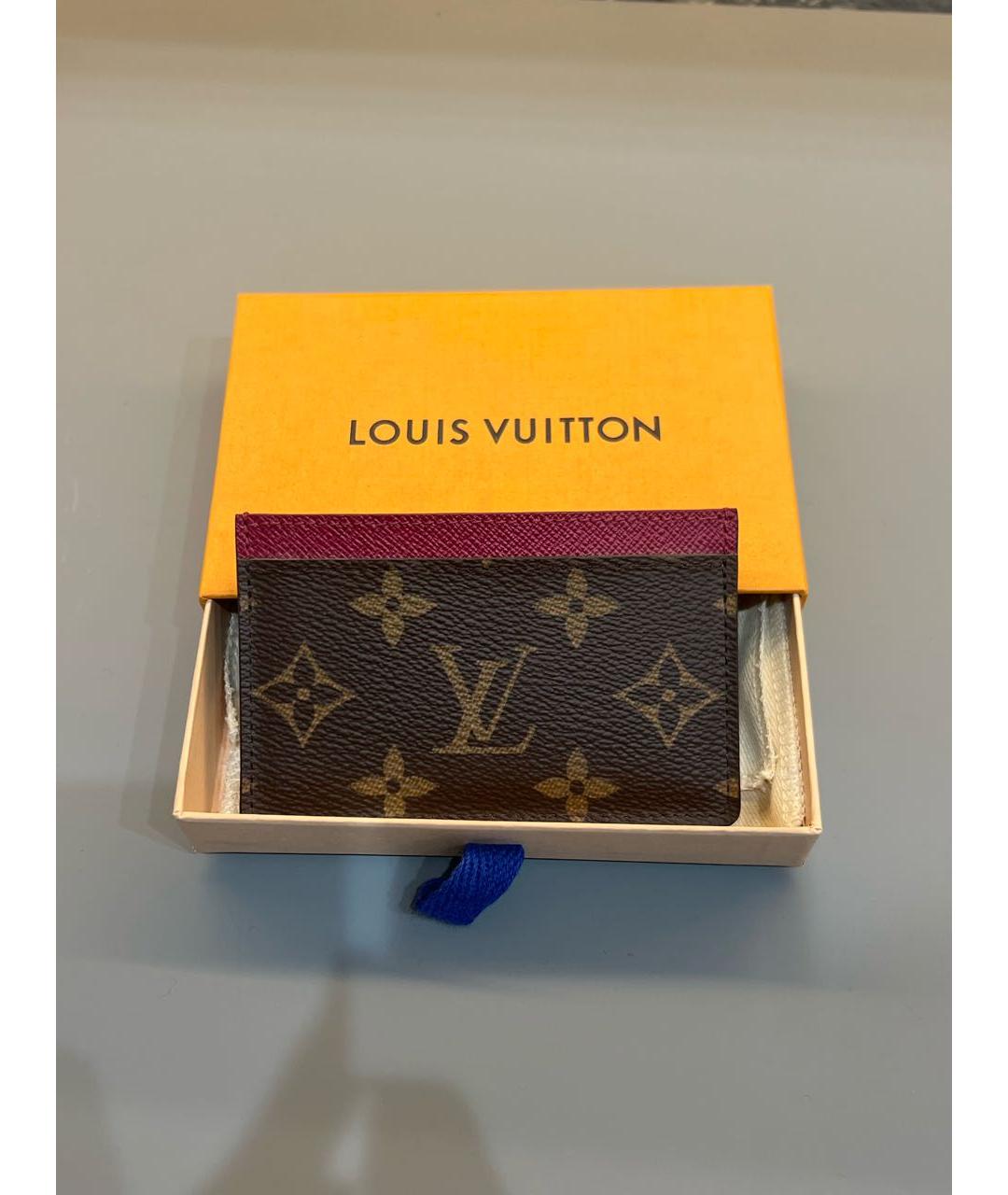 LOUIS VUITTON Коричневый кардхолдер, фото 2
