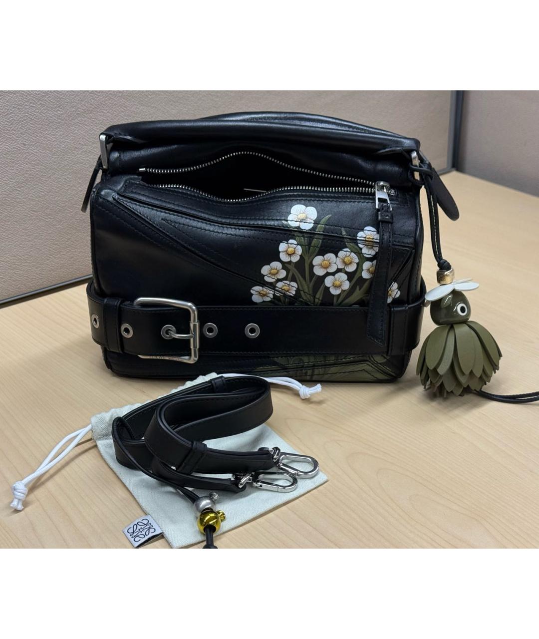 LOEWE Черная кожаная сумка с короткими ручками, фото 5