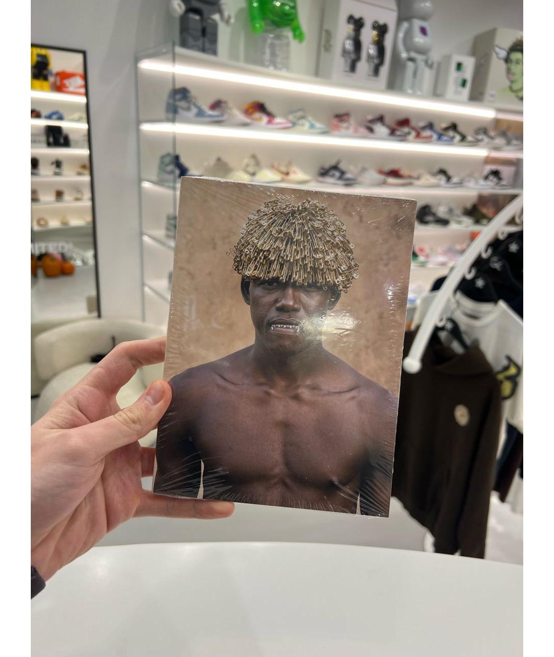 CACTUS JACK BY TRAVIS SCOTT Книга, фото 3