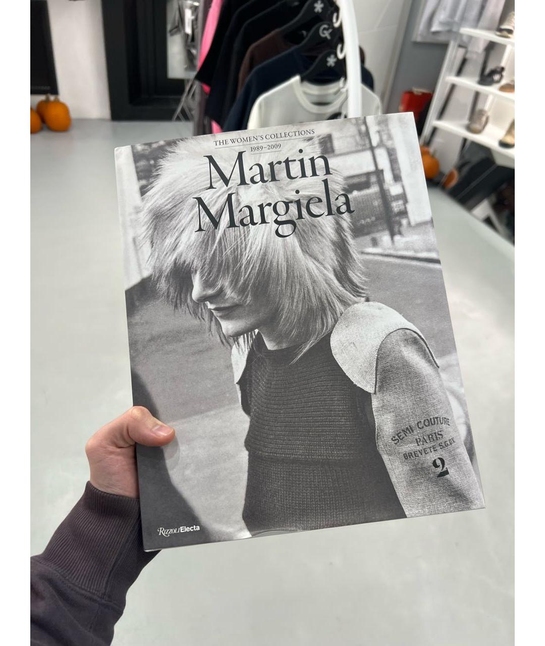 MAISON MARGIELA Книга, фото 2