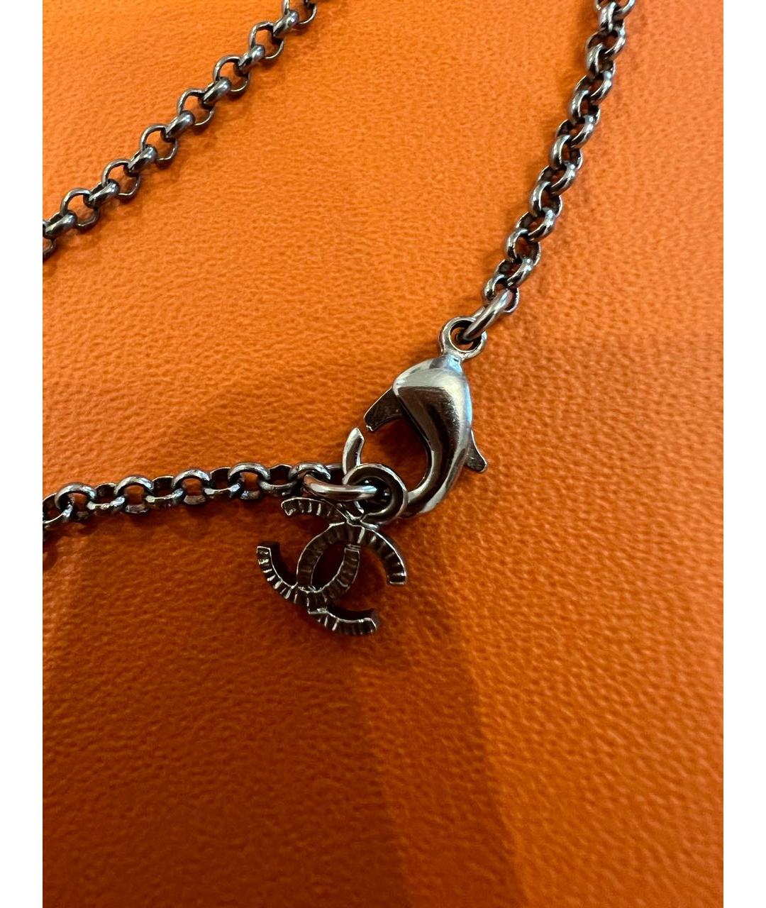 CHANEL Серебряная металлическая подвеска, фото 4