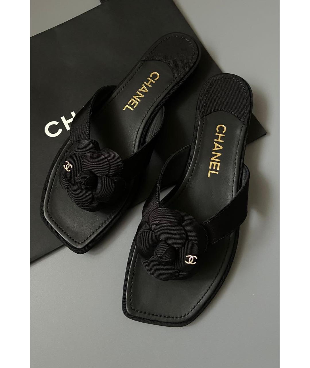 CHANEL Черные кожаные шлепанцы, фото 2