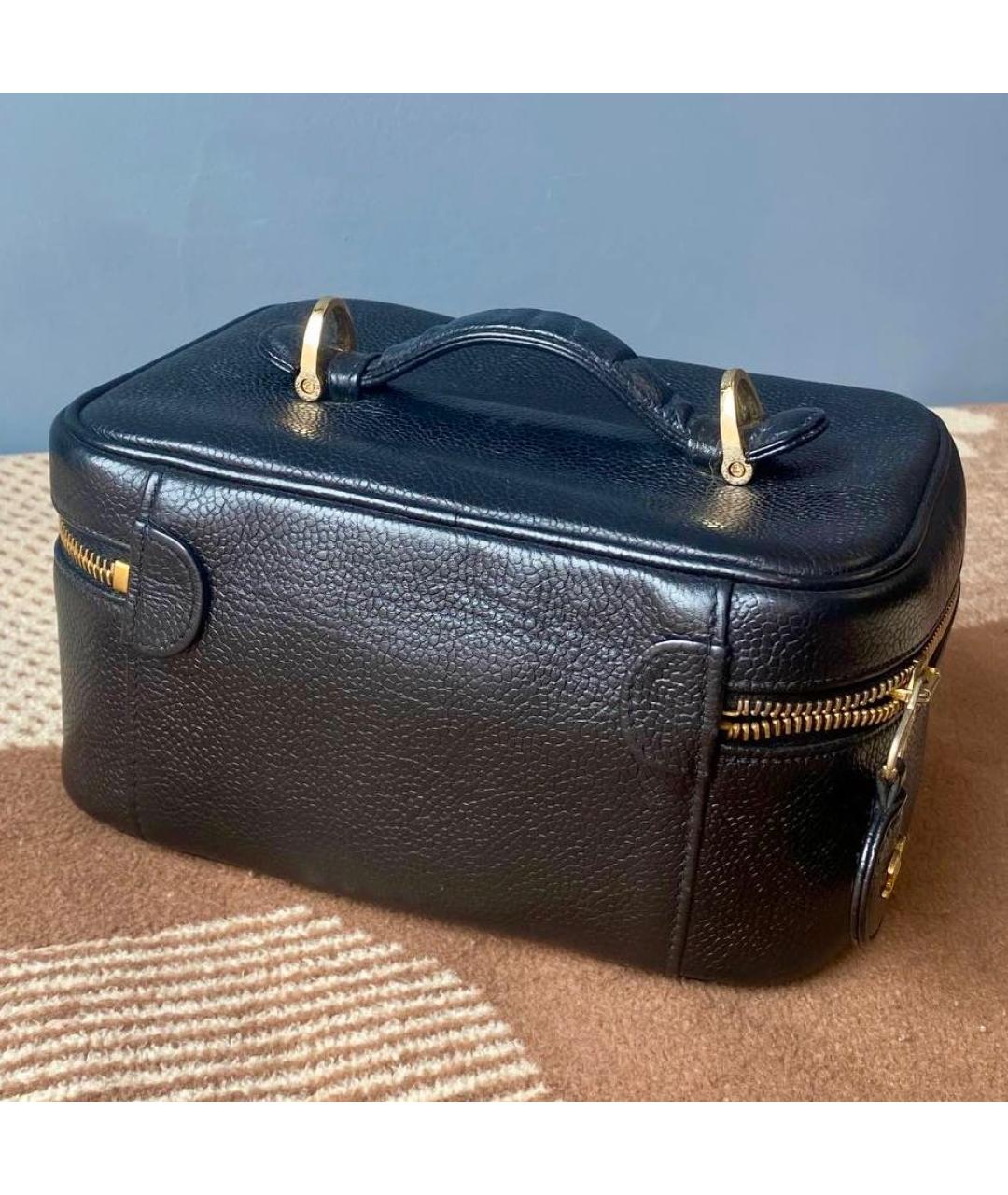 CHANEL Черная кожаная сумка через плечо, фото 3