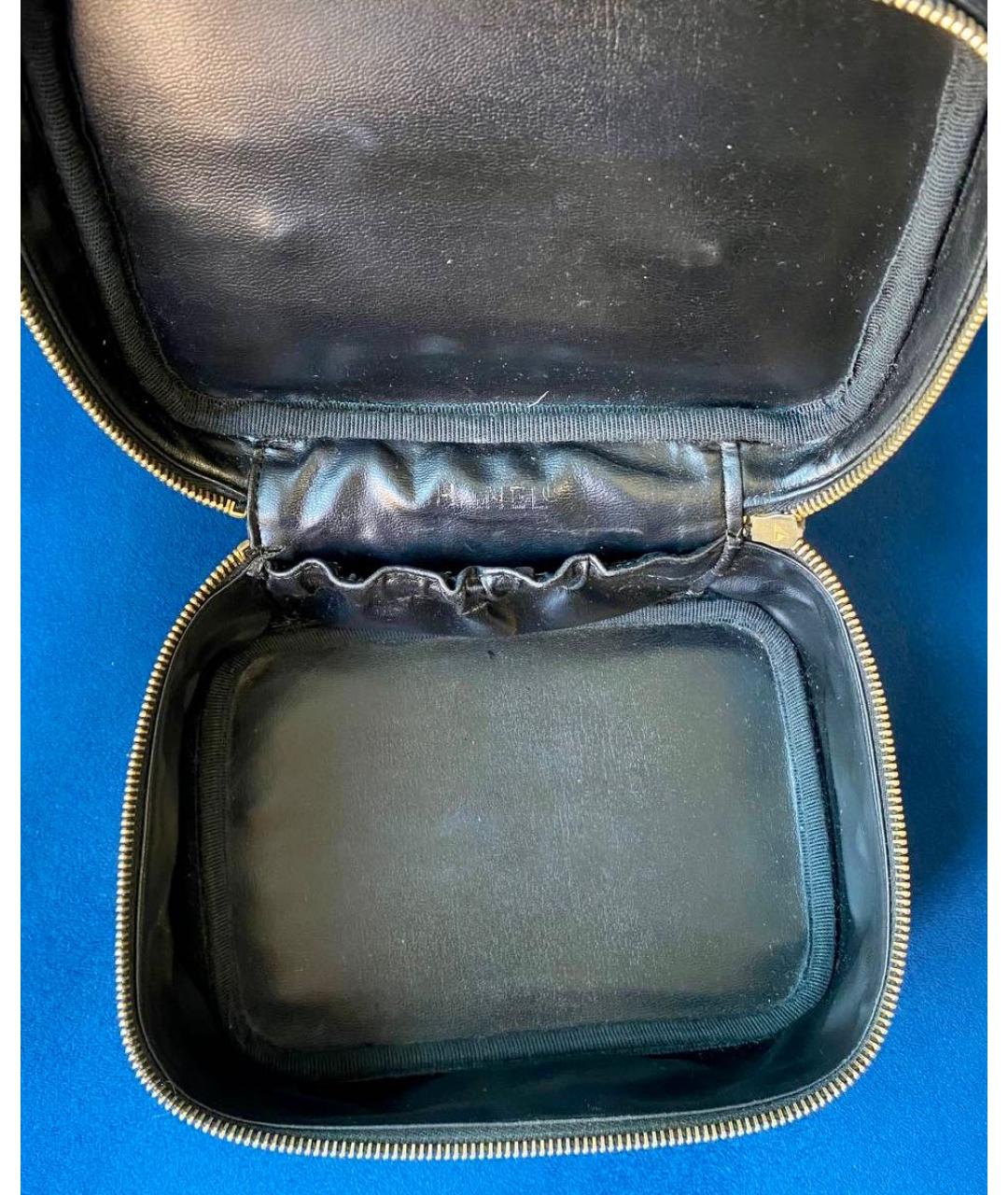 CHANEL Черная кожаная сумка через плечо, фото 7