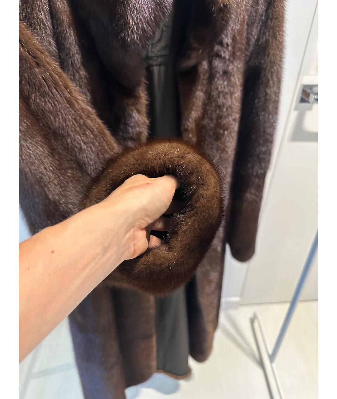 YVES SAINT LAURENT BEAUTY Коричневая меховая шуба, фото 5