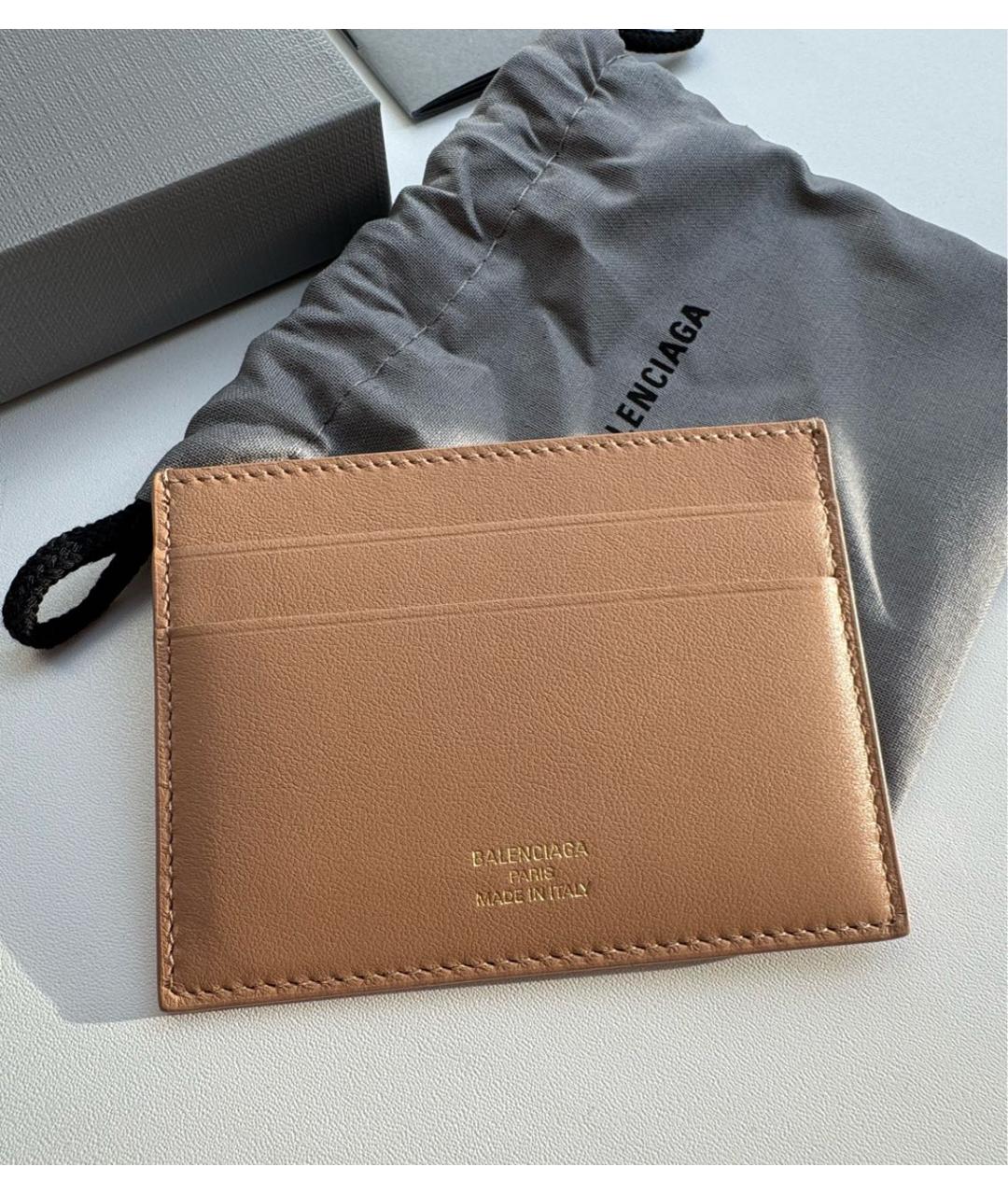 BALENCIAGA Бежевый кожаный кардхолдер, фото 5
