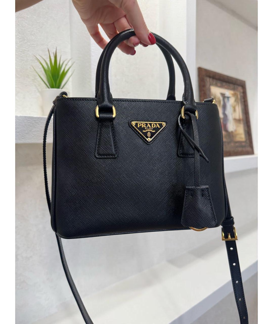 PRADA Черная кожаная сумка через плечо, фото 3