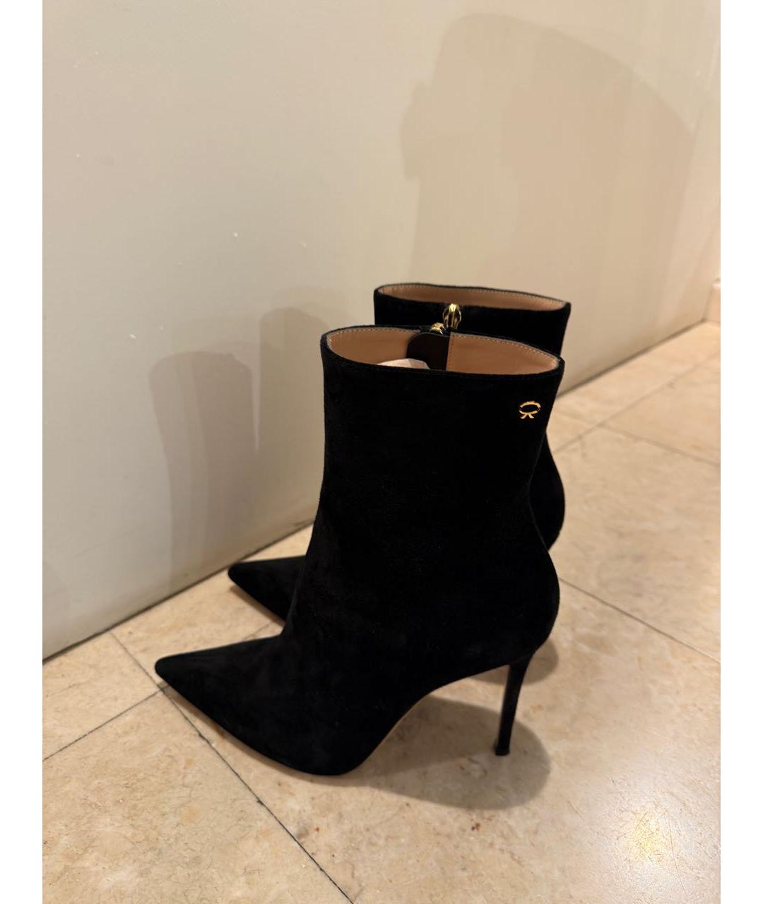 GIANVITO ROSSI Черные замшевые ботильоны, фото 4