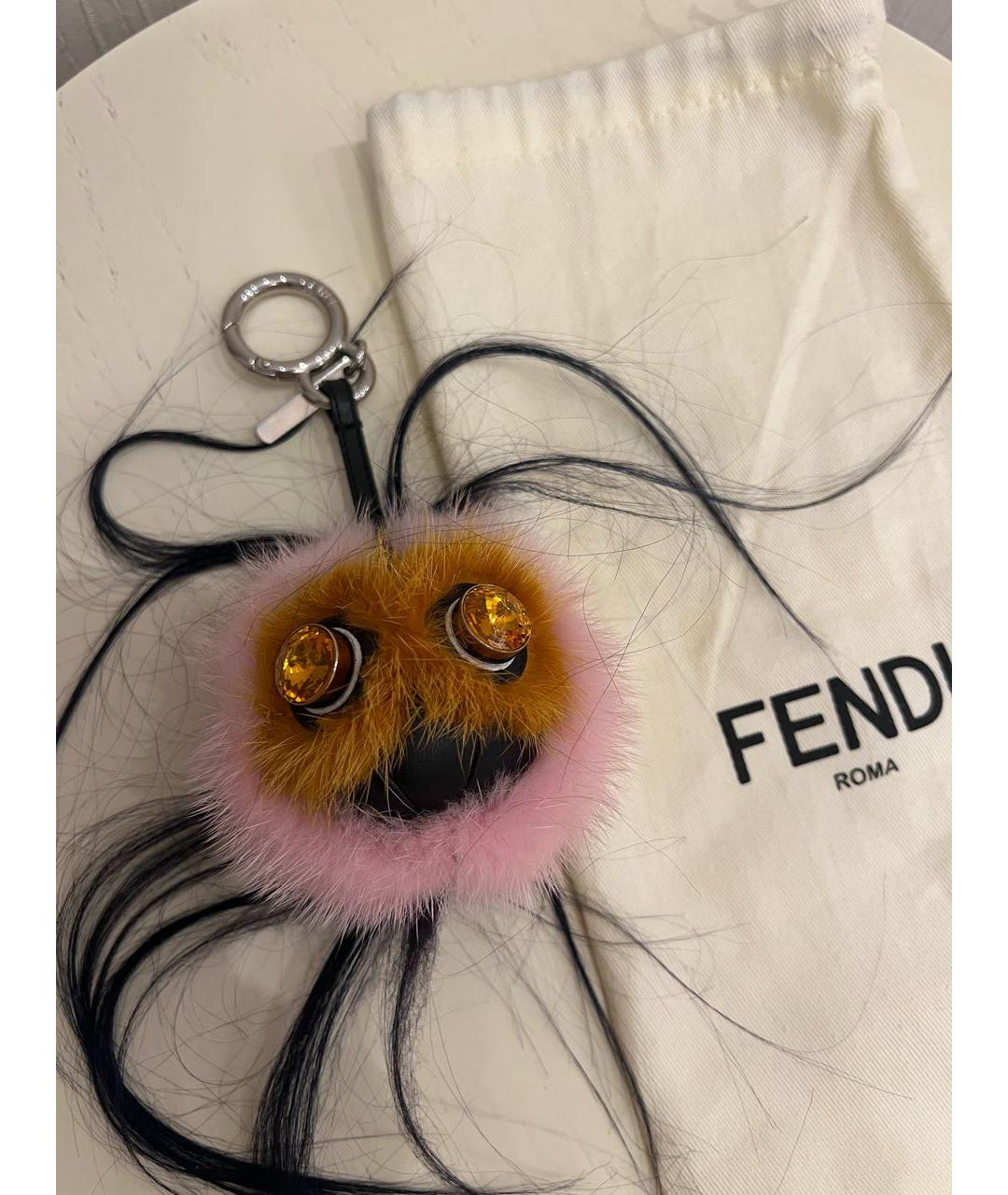 FENDI Розовый брелок, фото 5