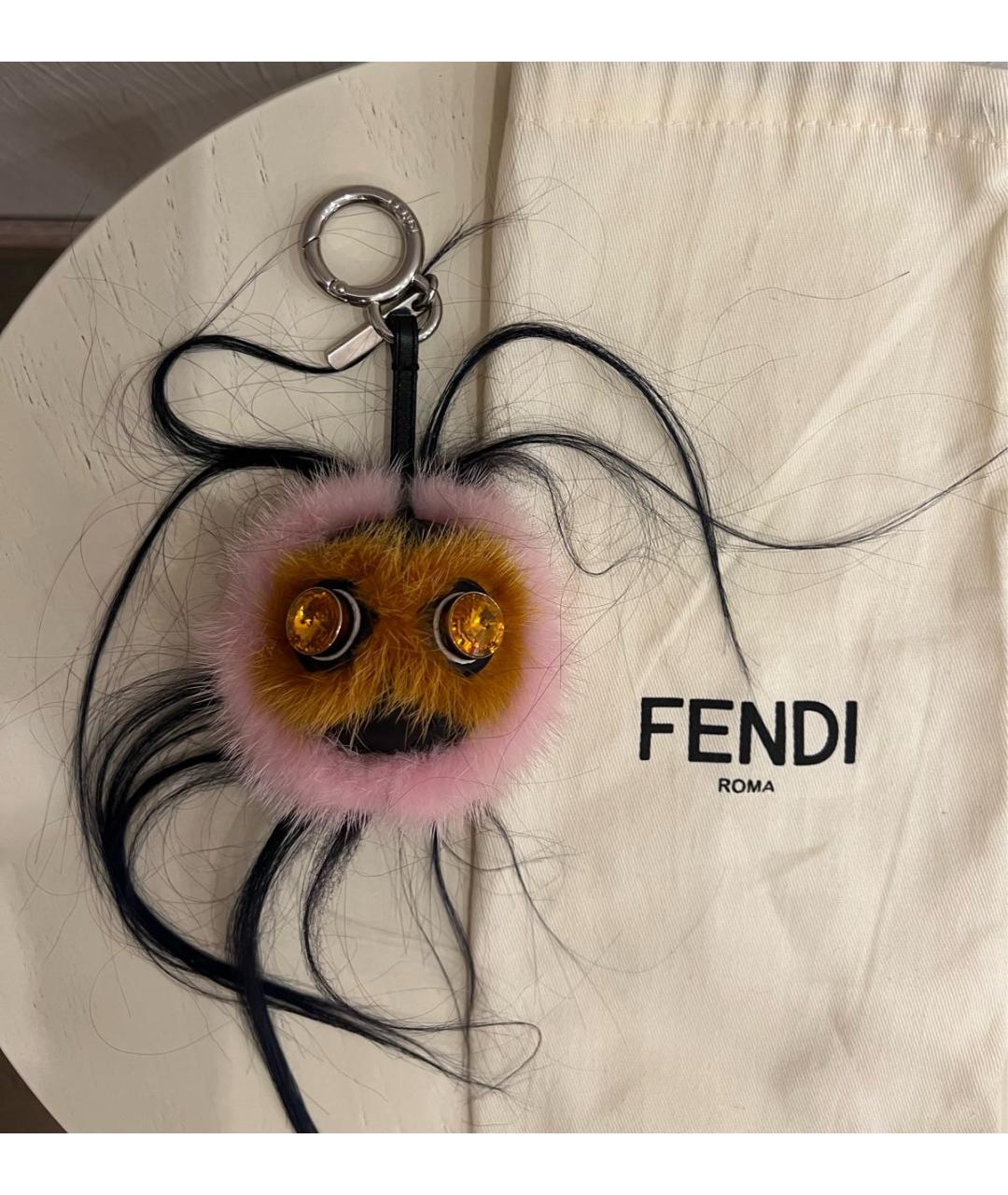 FENDI Розовый брелок, фото 8