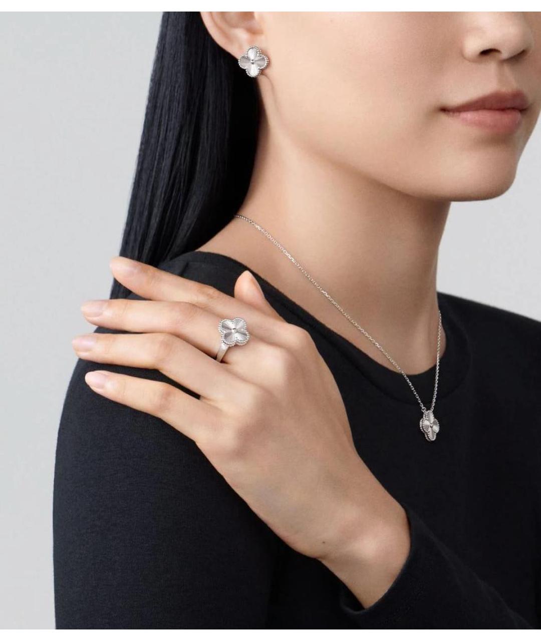 VAN CLEEF & ARPELS Серебряная подвеска из белого золота, фото 2