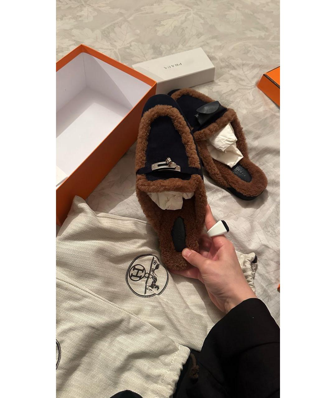 HERMES Темно-синие замшевые сабо, фото 2