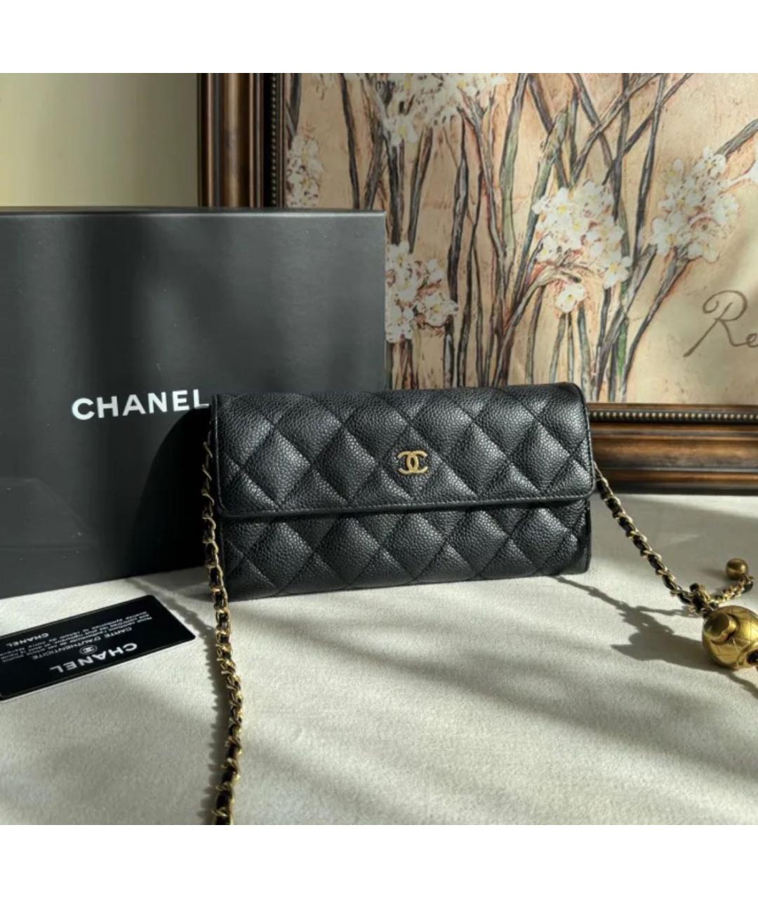 CHANEL Черная кожаная сумка через плечо, фото 2