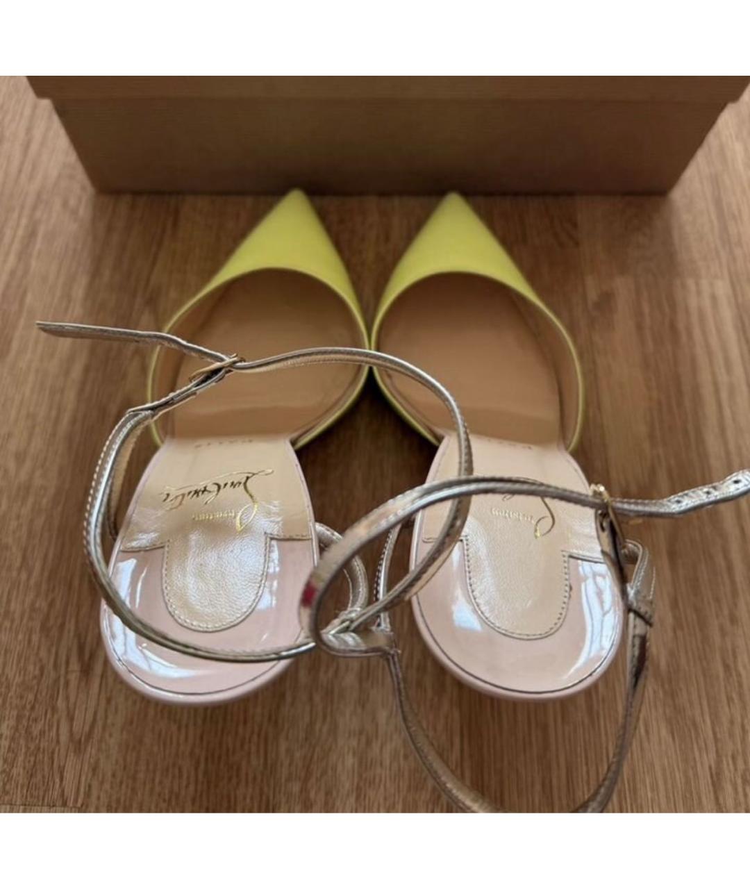 CHRISTIAN LOUBOUTIN Желтые туфли из лакированной кожи, фото 3