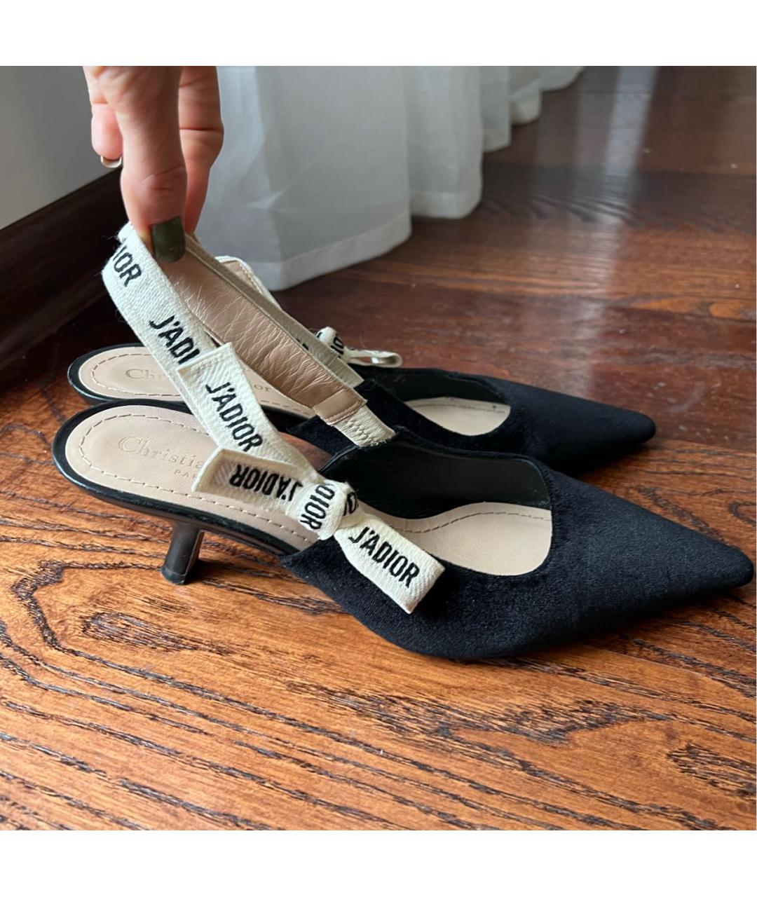 CHRISTIAN DIOR Черные бархатные лодочки на низком каблуке, фото 5