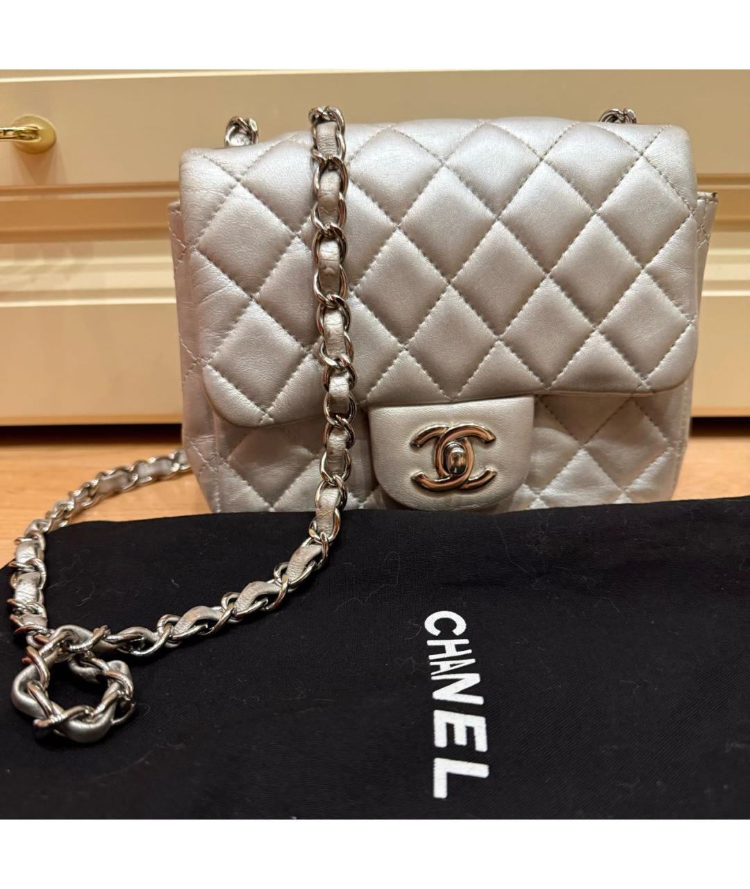 CHANEL Серебряная кожаная сумка через плечо, фото 6